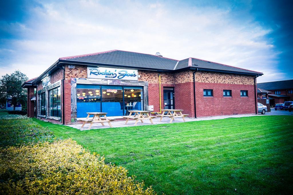 Travelodge Waterford Exterior foto